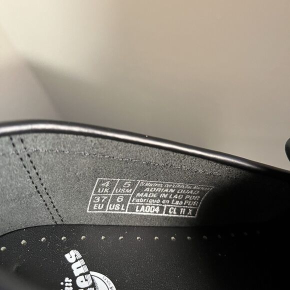 Dr. Doc Martens Adrian Quad Women’s 6 Black Leather Platform Tassel Loafers NEW - Picture 9 of 9